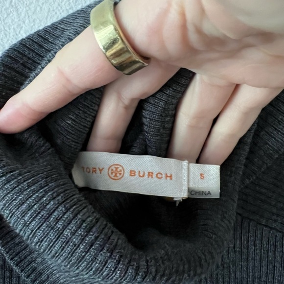 Tory Burch Wool Blend Ribbed Grey Turtleneck Sweater Top - Picture 3 of 4